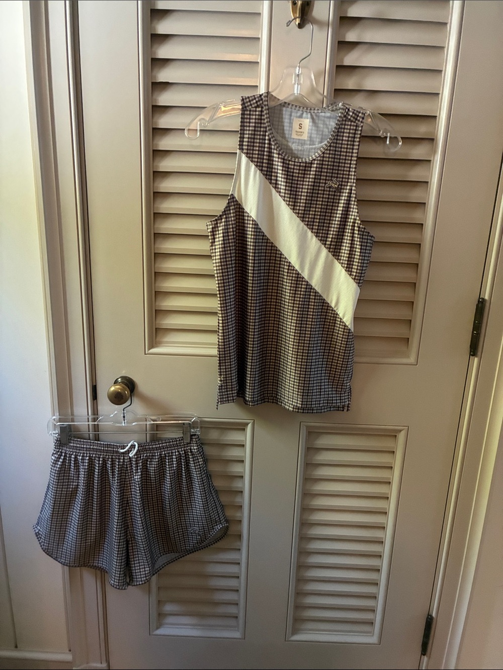 Tracksmith Sleeveless Check Athletic Set with Cream Diagonal Stripe